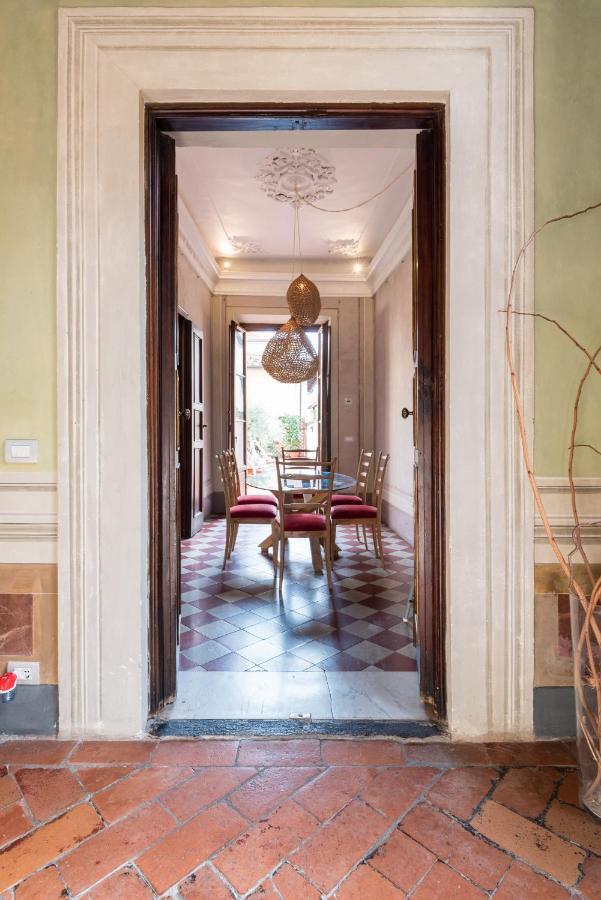 The Terrace In * Florencia